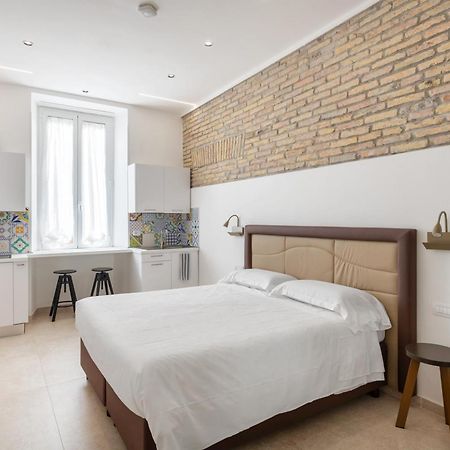 Joyful 148 Luxury Guest House Powered By Joyful Termini Boutique Guest House Rom Exterior foto
