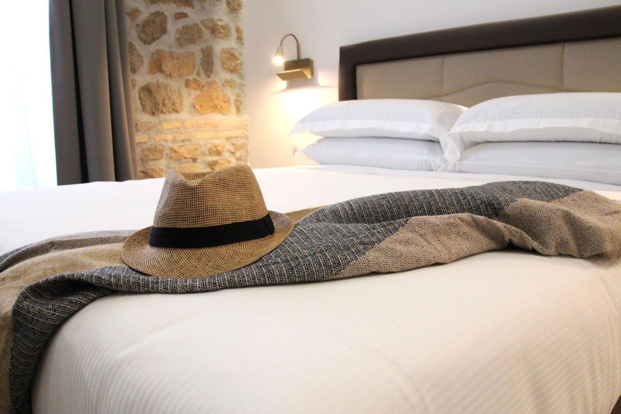Joyful 148 Luxury Guest House Powered By Joyful Termini Boutique Guest House Rom Exterior foto