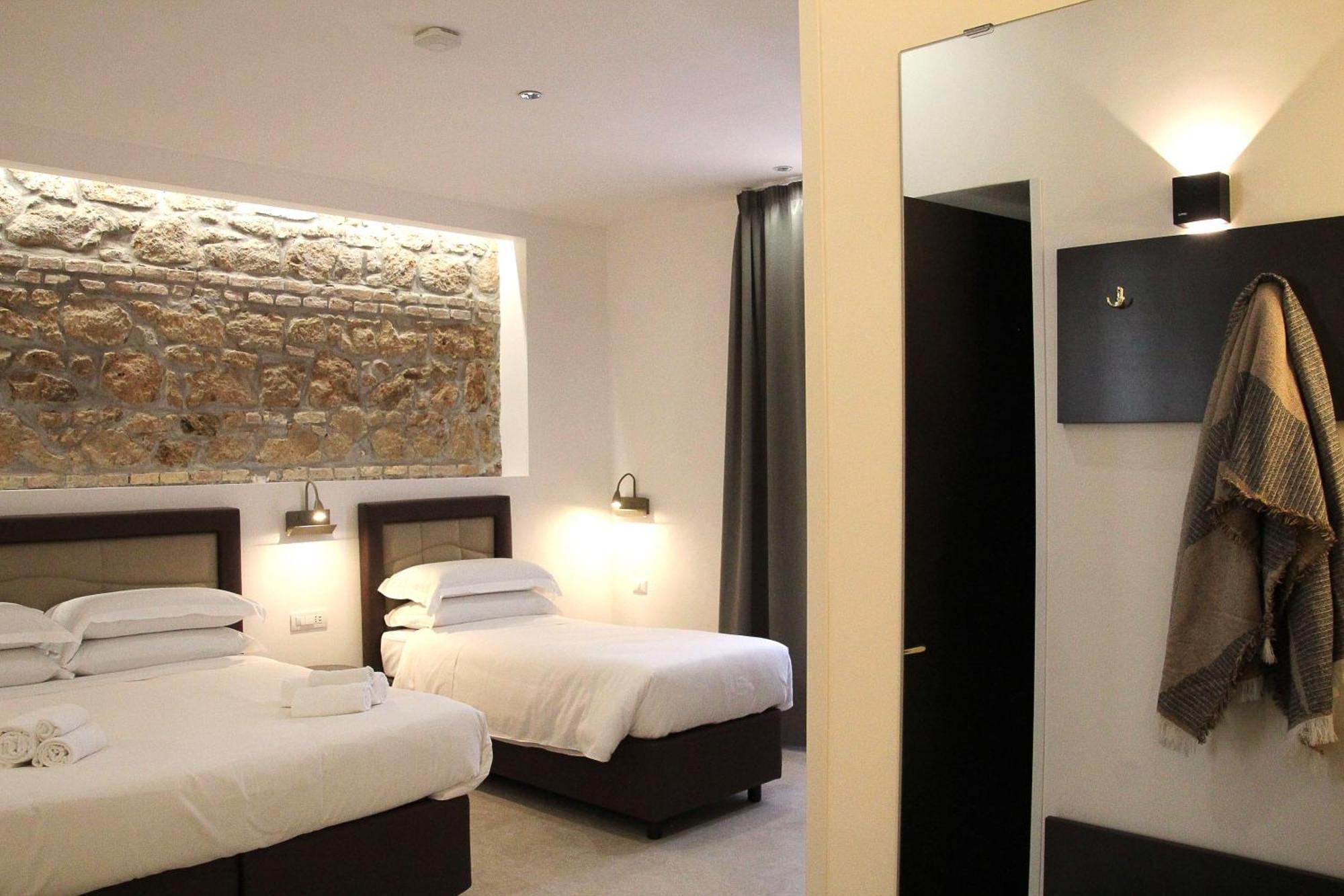 Joyful 148 Luxury Guest House Powered By Joyful Termini Boutique Guest House Rom Exterior foto
